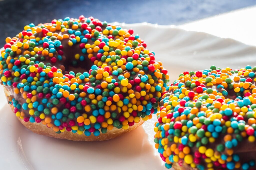 donuts, carnival, color-2031755.jpg